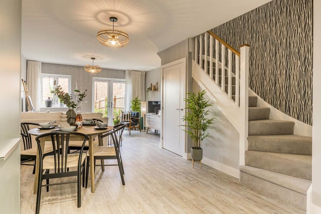 Similar Show Home