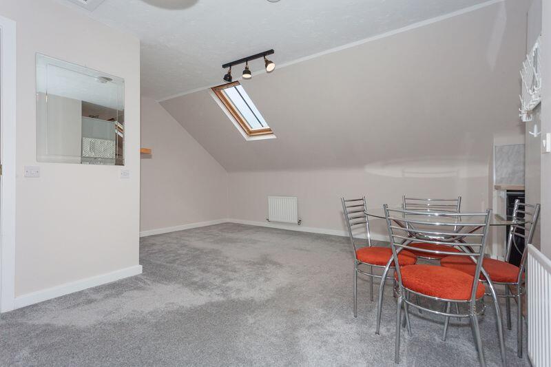 OPEN PLAN LOUNGE KITCHEN DINER