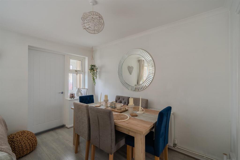 14 Fields Road-12.jpg