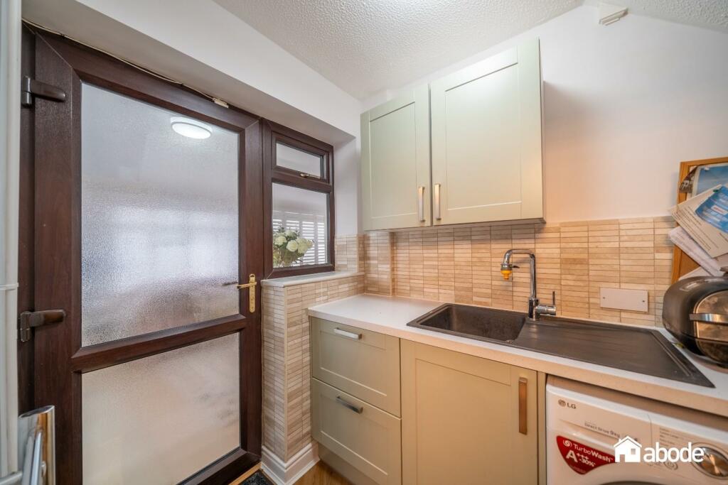 20 Tithebarn Grove (21 of 27).jpg