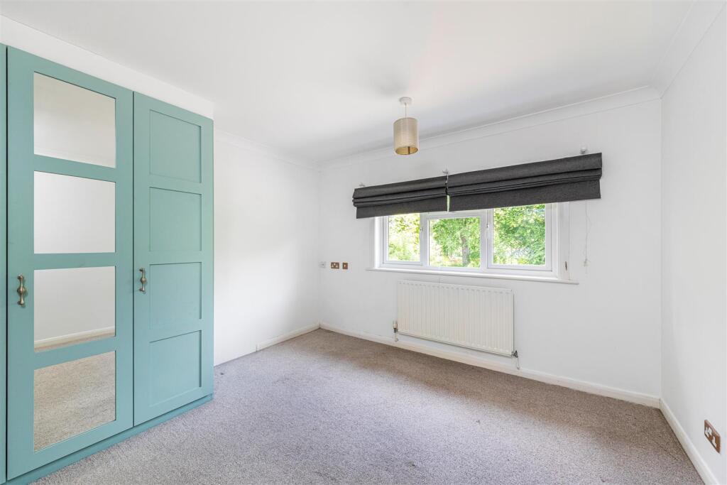 Bonners, Mark Way, GU7 2BW-52.jpg