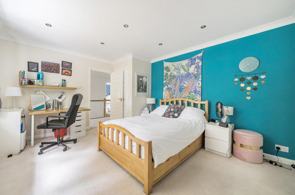 1317168-20-686556...