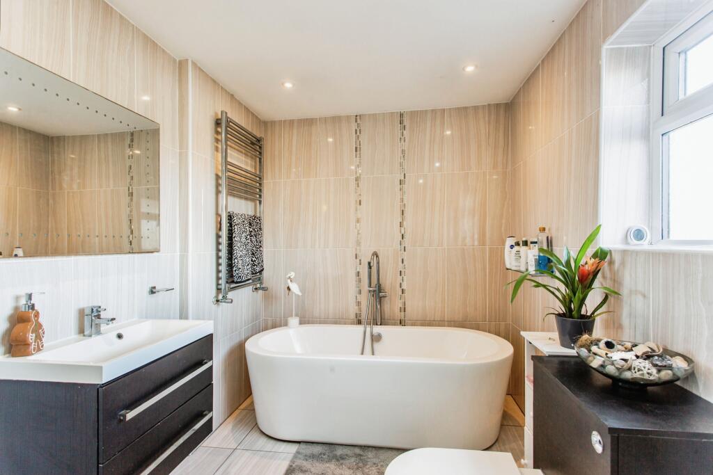 Luxury Bathroom