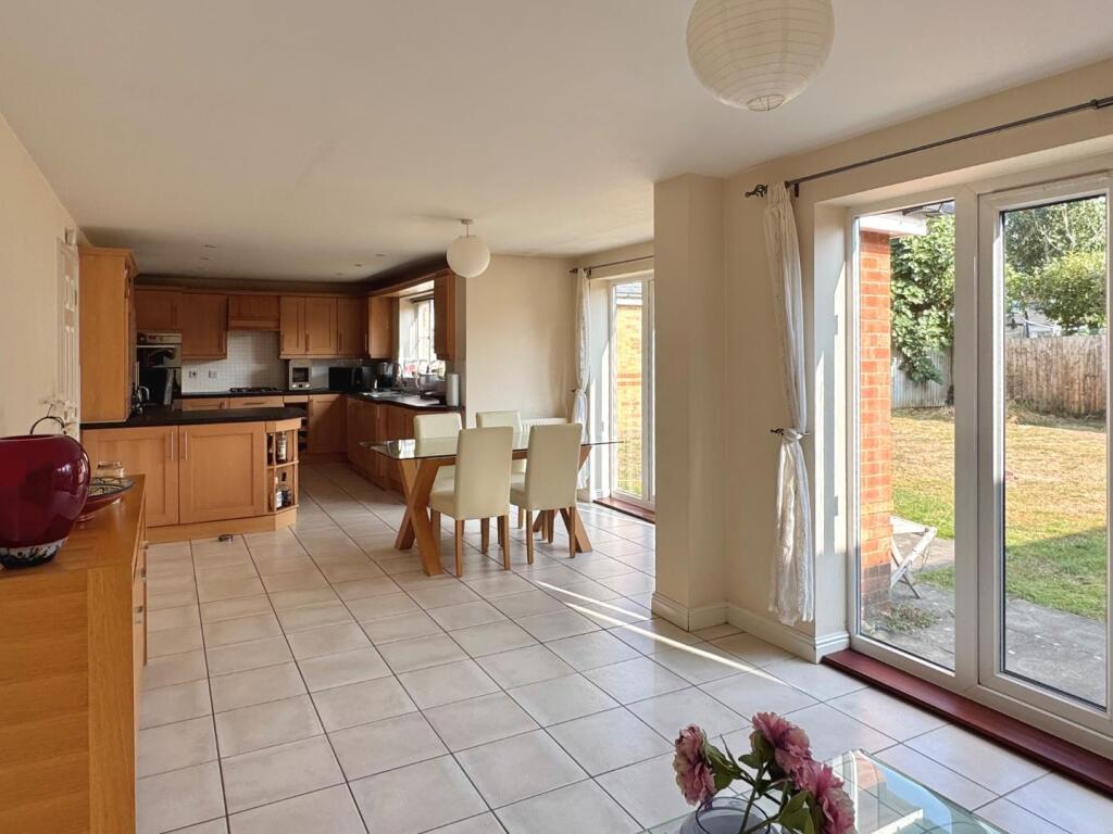 Kitchen/Living/Dining