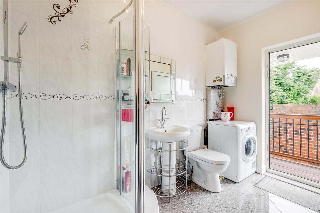 Downstairs Shower Rm