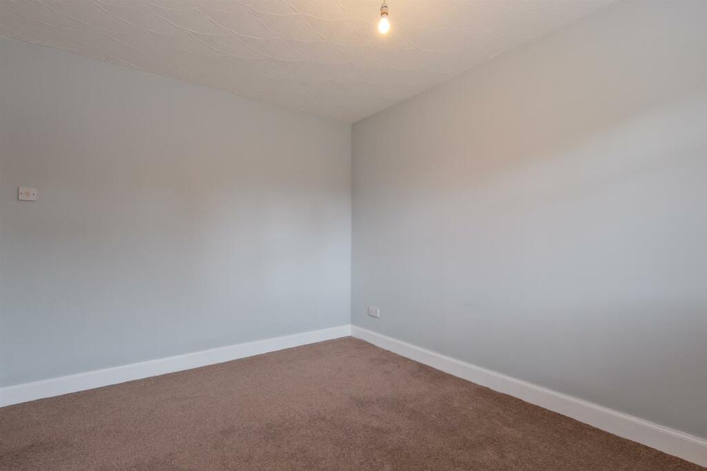 028-371 New Edinburgh Road Bellshill, ML4 3HH.jpg