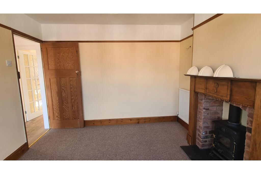 Bed Four / Reception