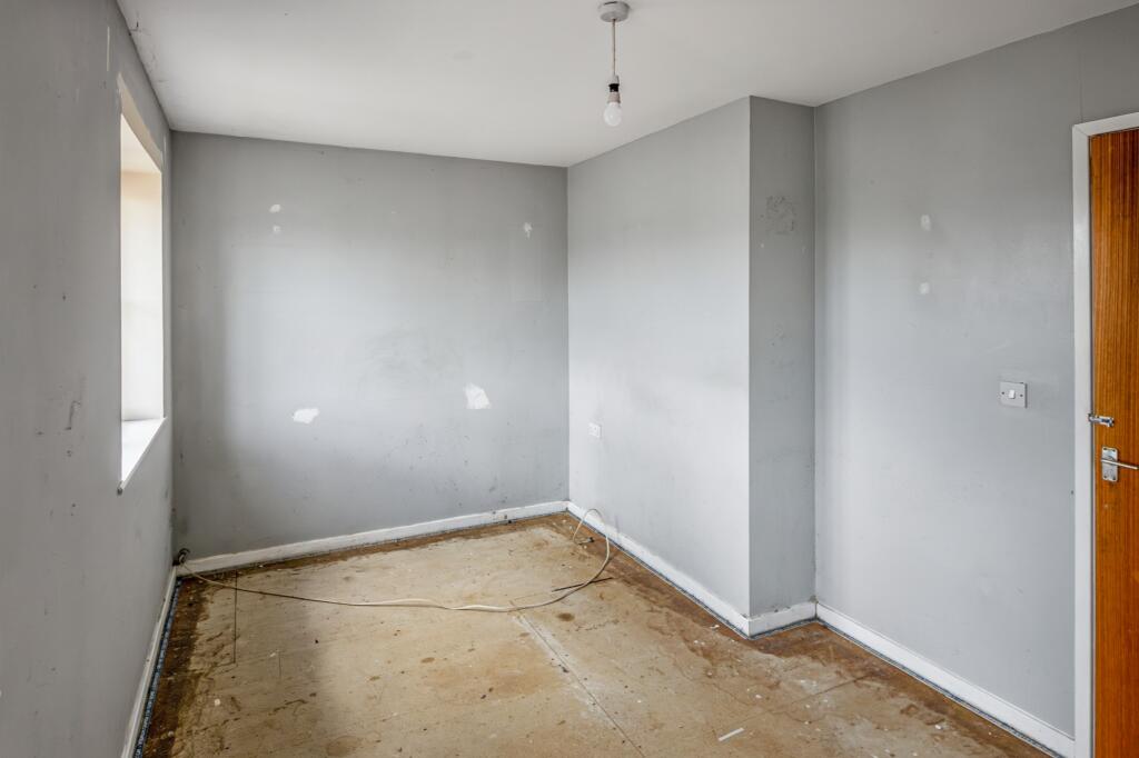 4a Alexander Road, Malmesbury, Wiltshire, SN16 0DW