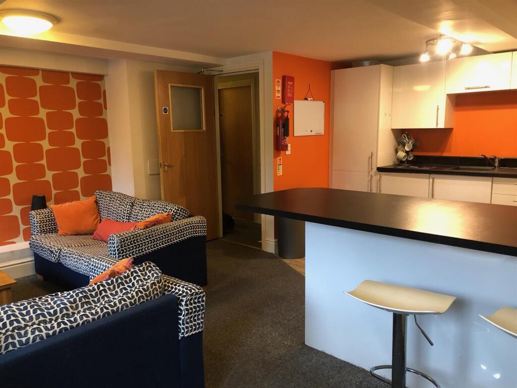 Kitchen/Diner/Lounge