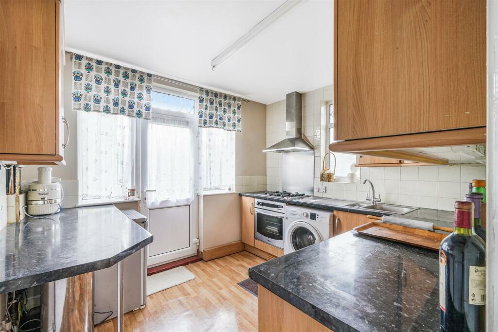 47 Windermere Court - LyxUH49kxwsxSp1570iY.jpg