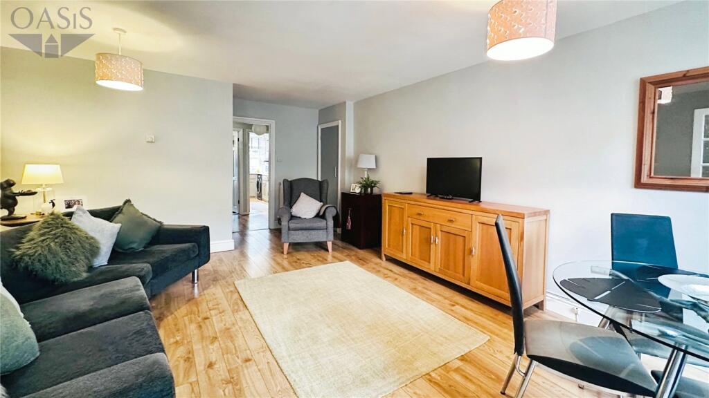 Living/Dining Room