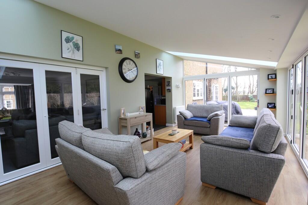 Garden room 