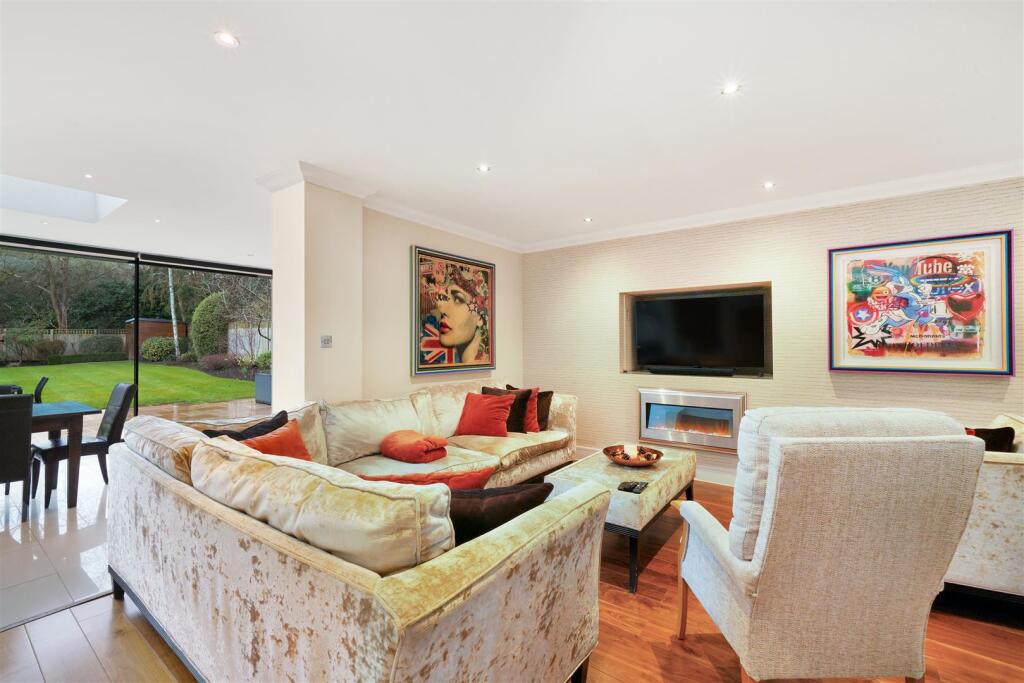 22 Littleton Crescent - 0OREPeHkRoKYsHjkTyG8.jpg