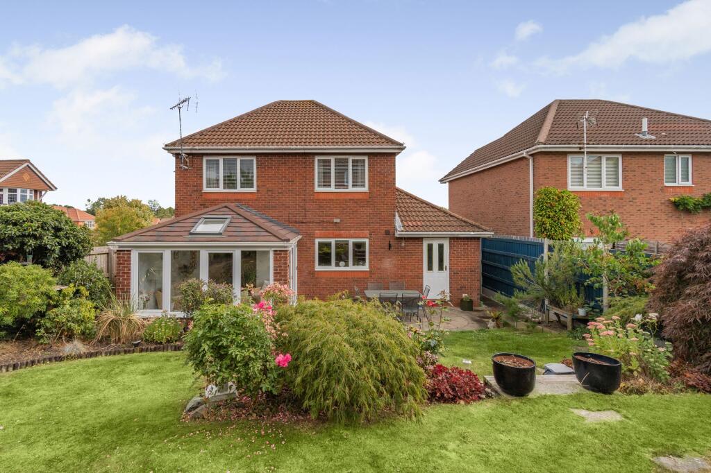Garden to rear
