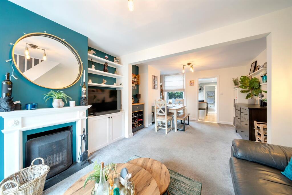 60 Parliment Road-38.jpg