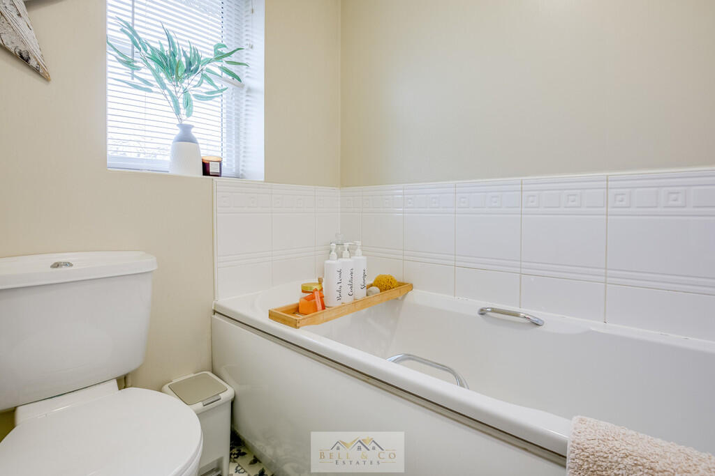 Bathroom 1.1