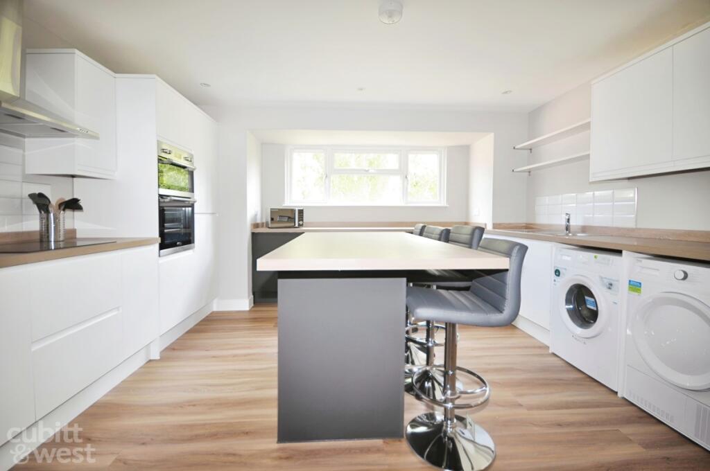 Communal Kitchen ...