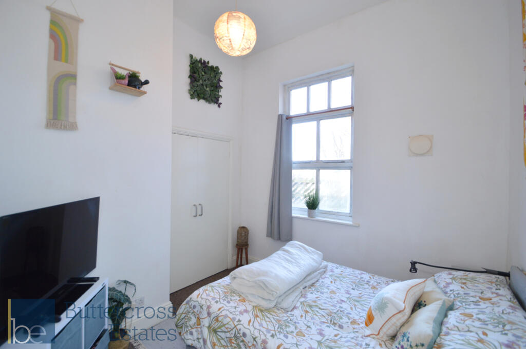 Bedroom 1 (7)