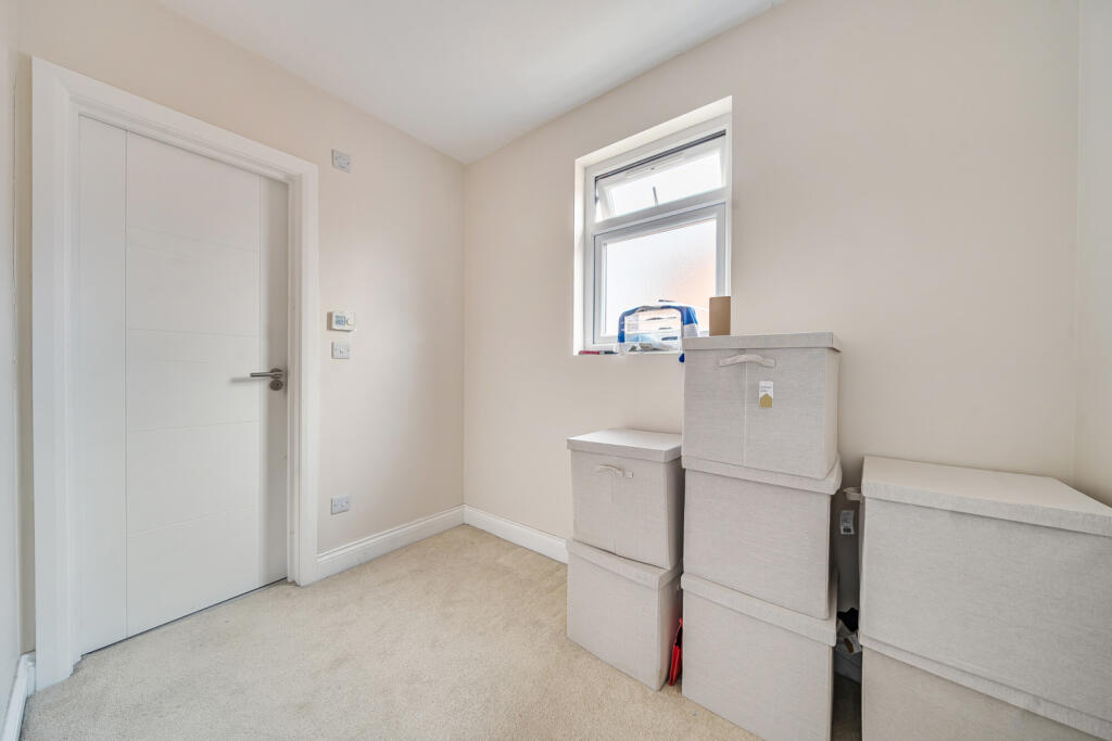 1326445-16-687922...