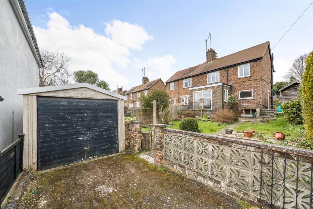 Garage &amp; Parking