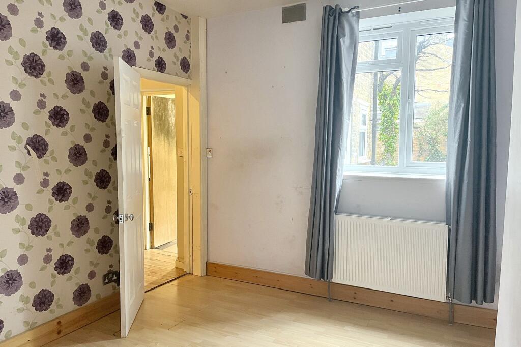 68 A &amp; B Gosberton Road, Balham SW12 8LQ