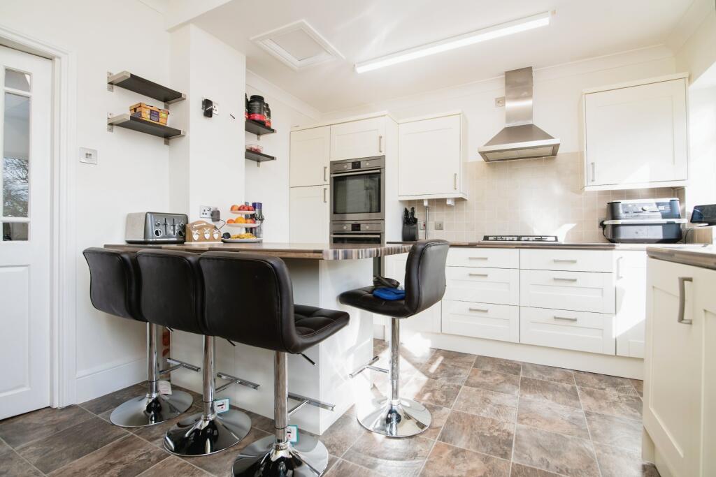 Kitchen/breakfast