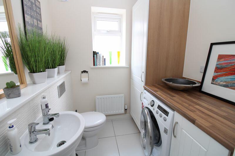 Cloakroom/Utility Room
