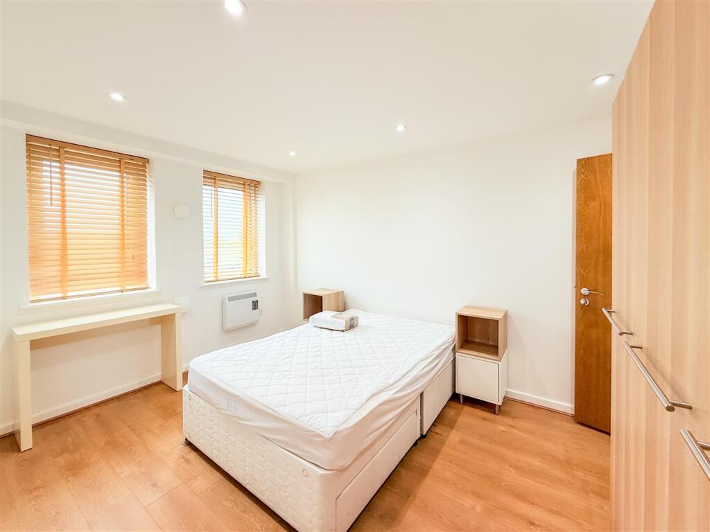 Main  Bedroom