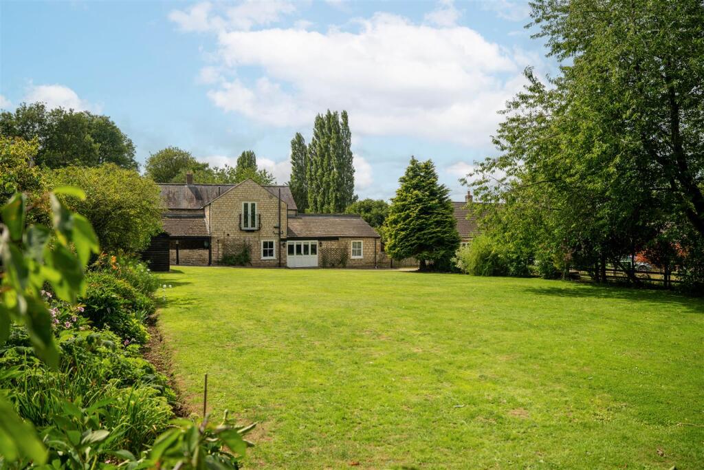 Derwent Cottage-13.jpg