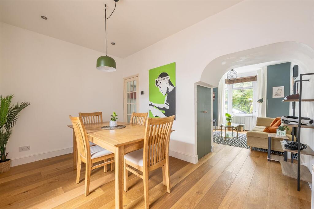 Trumpington Road, E7