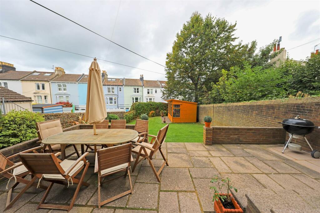 nicholas james ditchling rd garden 4.jpg
