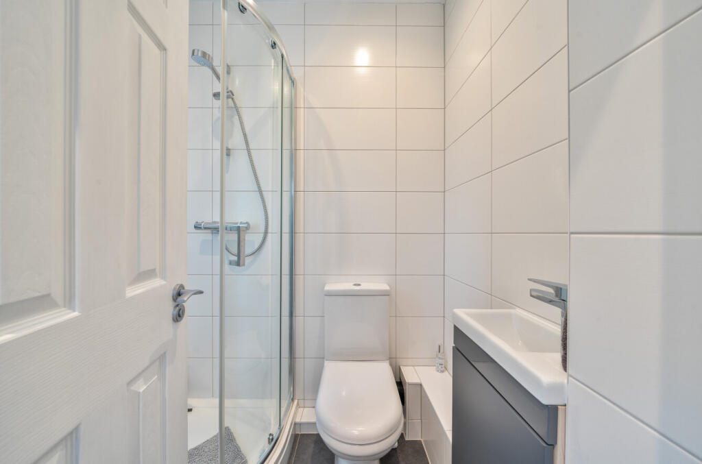 1362513-17-68dfdb...