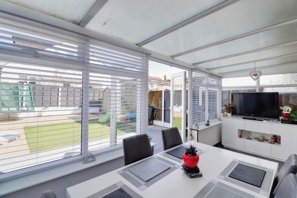 13021936-img_4724...