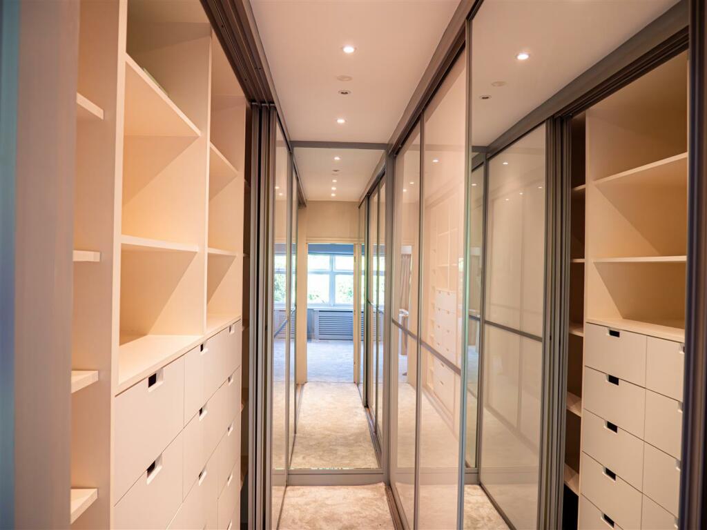 Primary - walk-in wardrobe