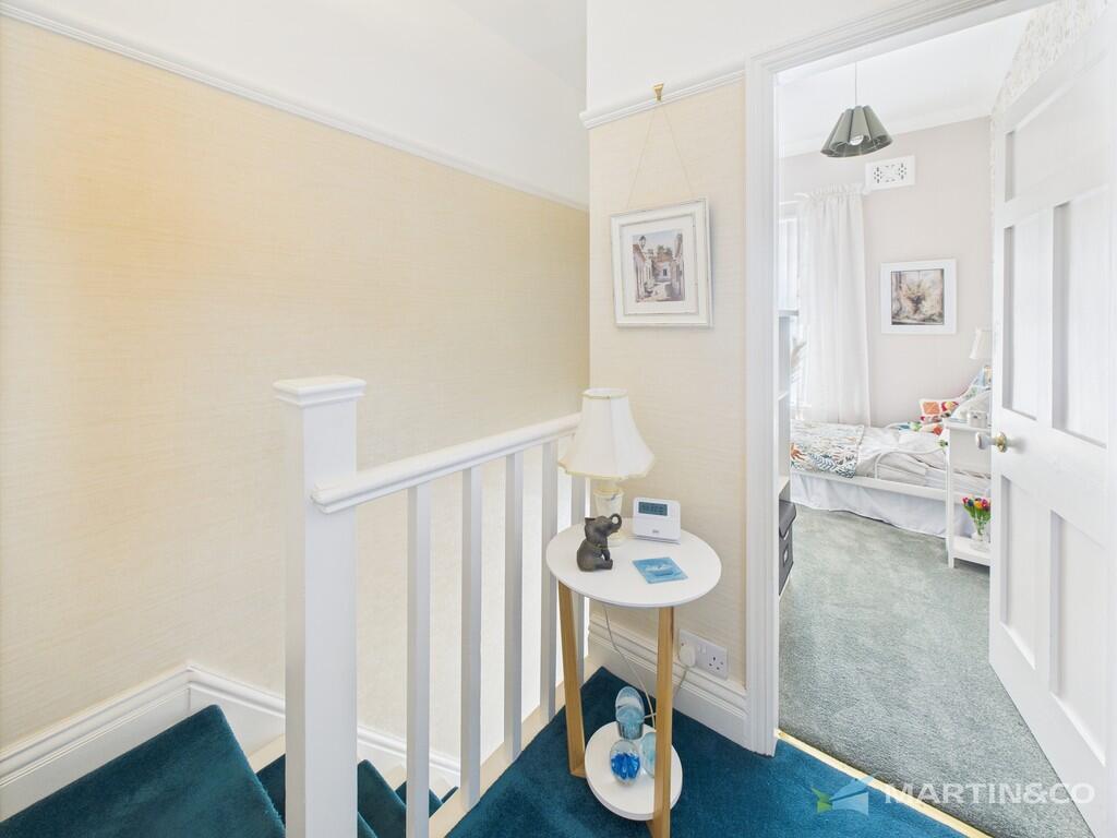 CAM02318G0-PR0487...