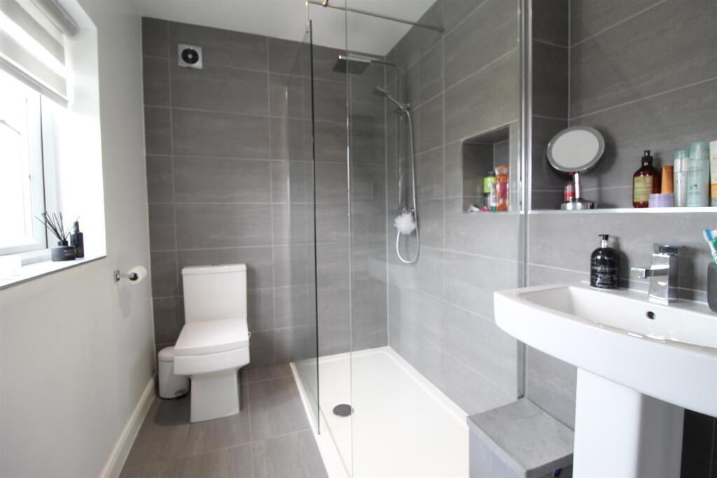 En-Suite Shower Room