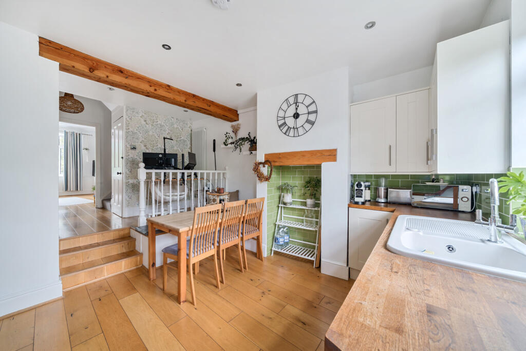 1326648-10-6878e4...