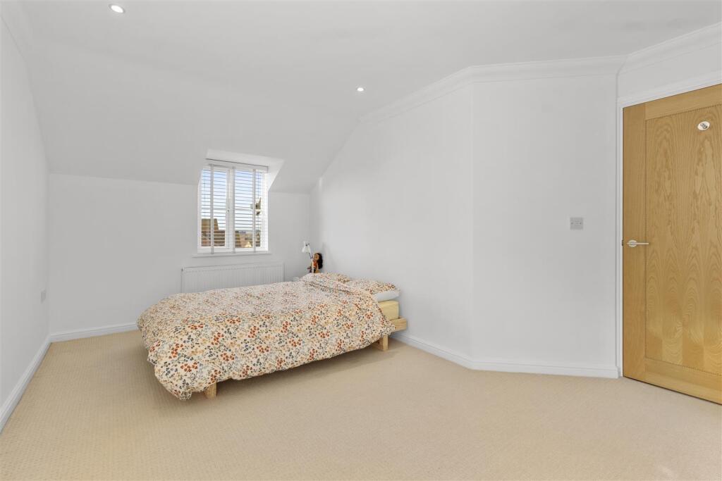 bedroom one.jpg