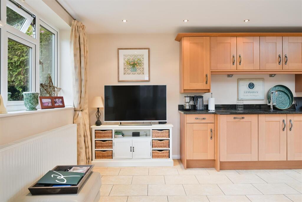 GROVE LODGE- (15).jpg