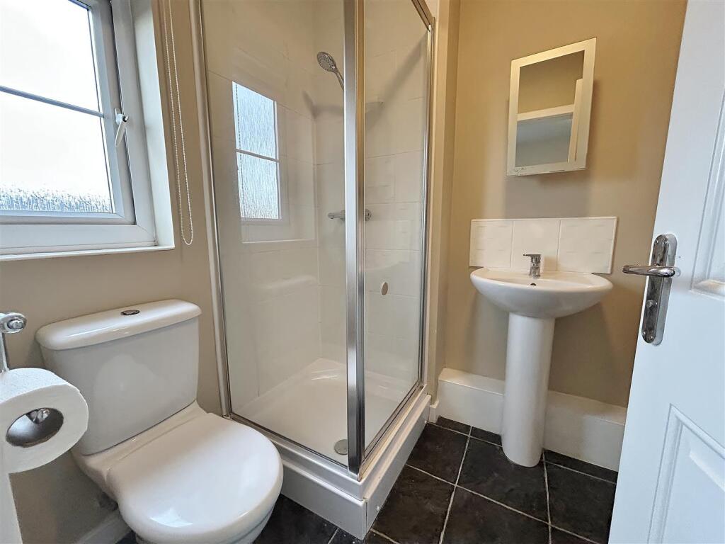 Bedroom One En-Suite
