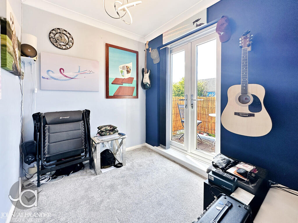 20250830_10591884...