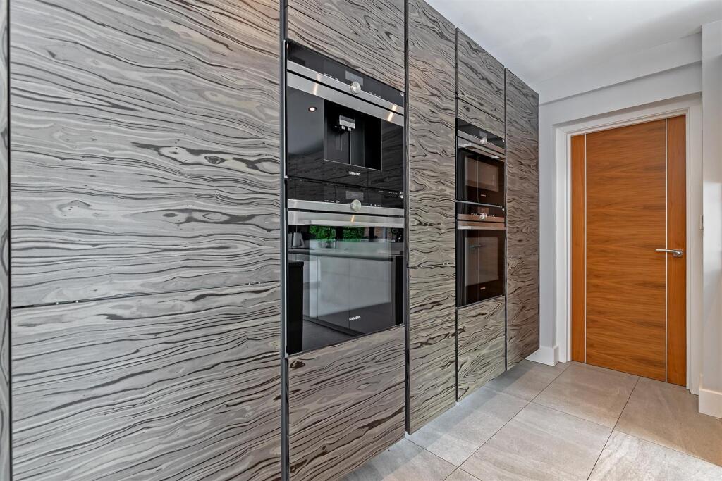 346LondonRoad-12.jpg