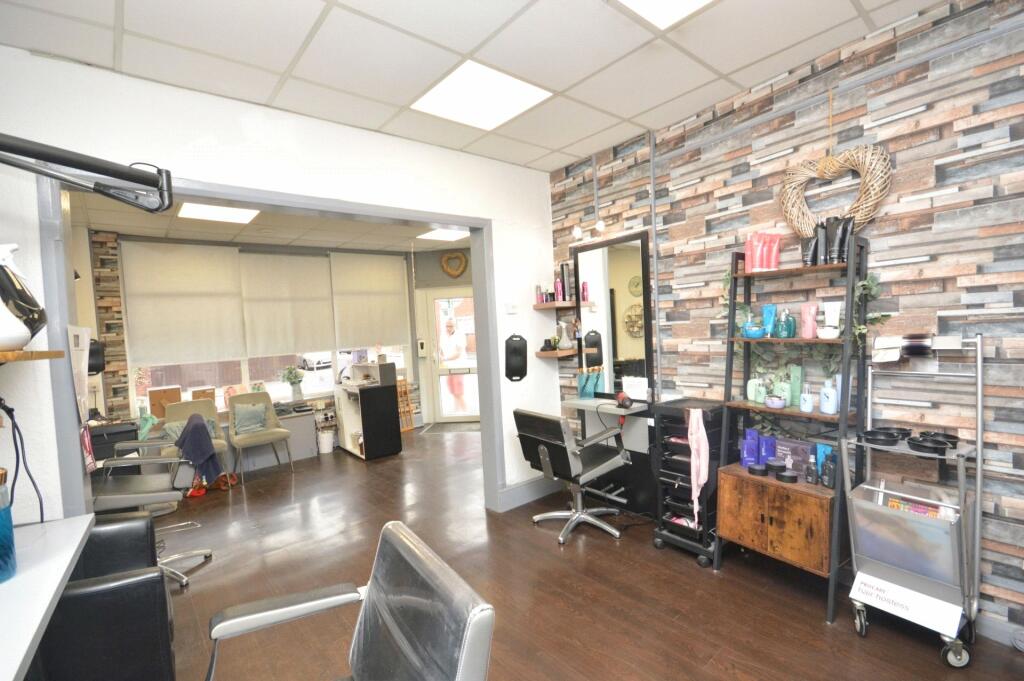 Salon