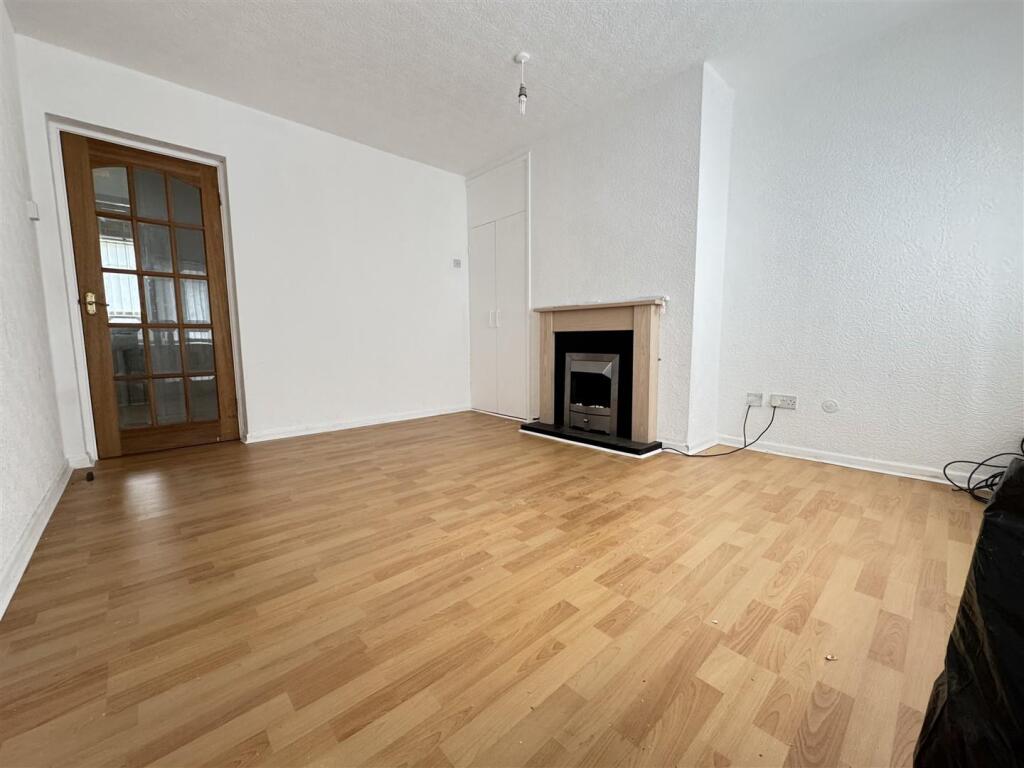 IMG_2641 (Large).JPG