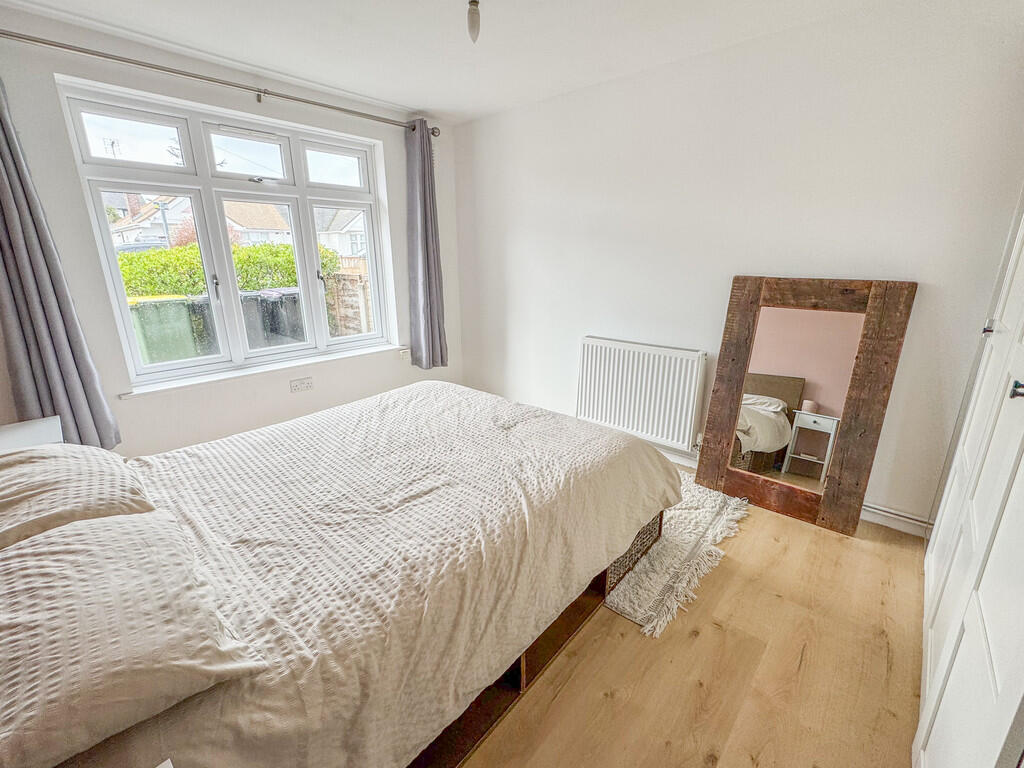 bed 1