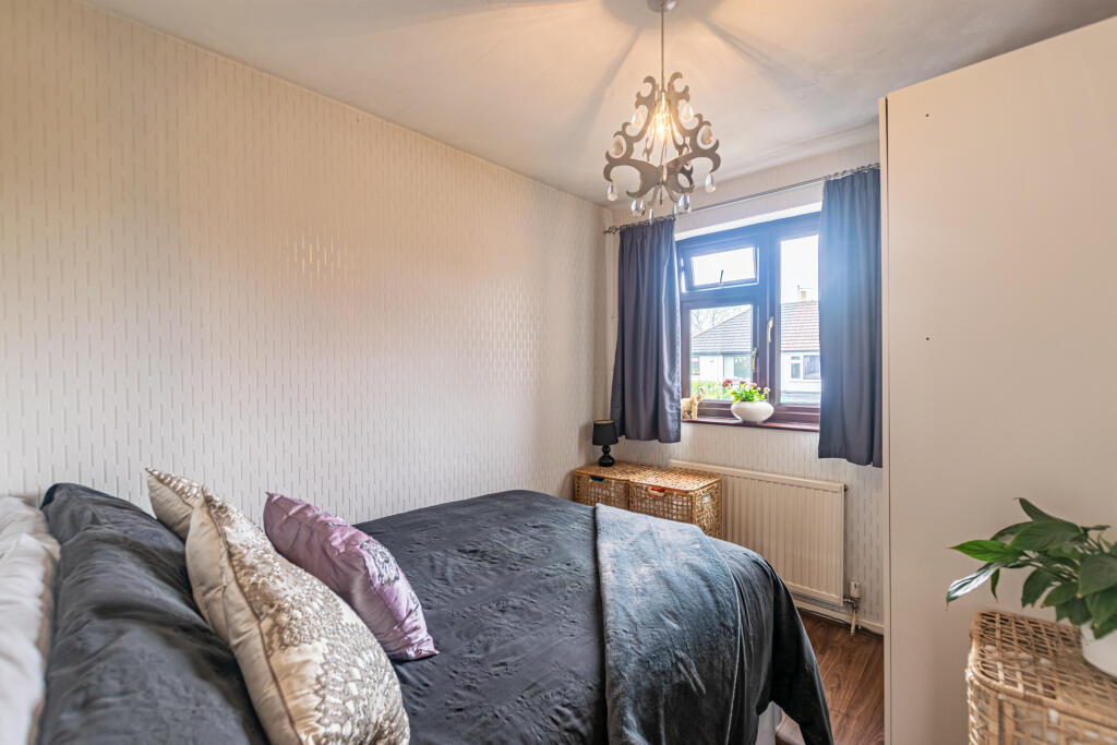 bedroom2