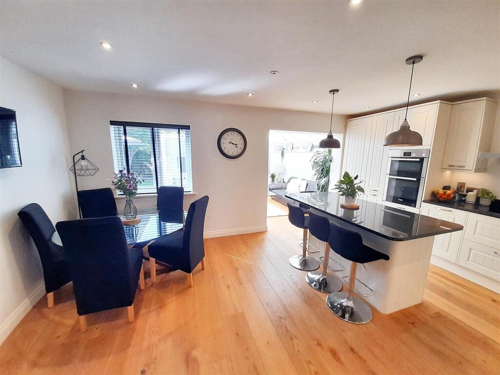 Kitchen dining room 1 new.jpg