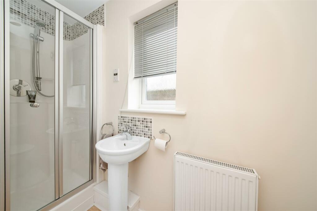 EN-SUITE SHOWER ROOM TO BEDROOM ONE