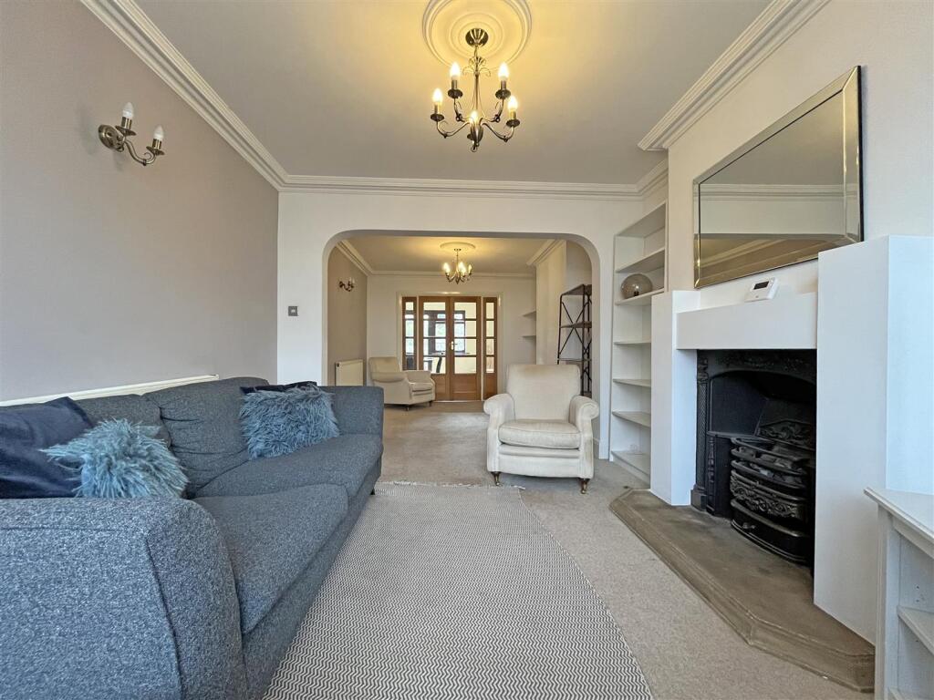 Living Reception Room