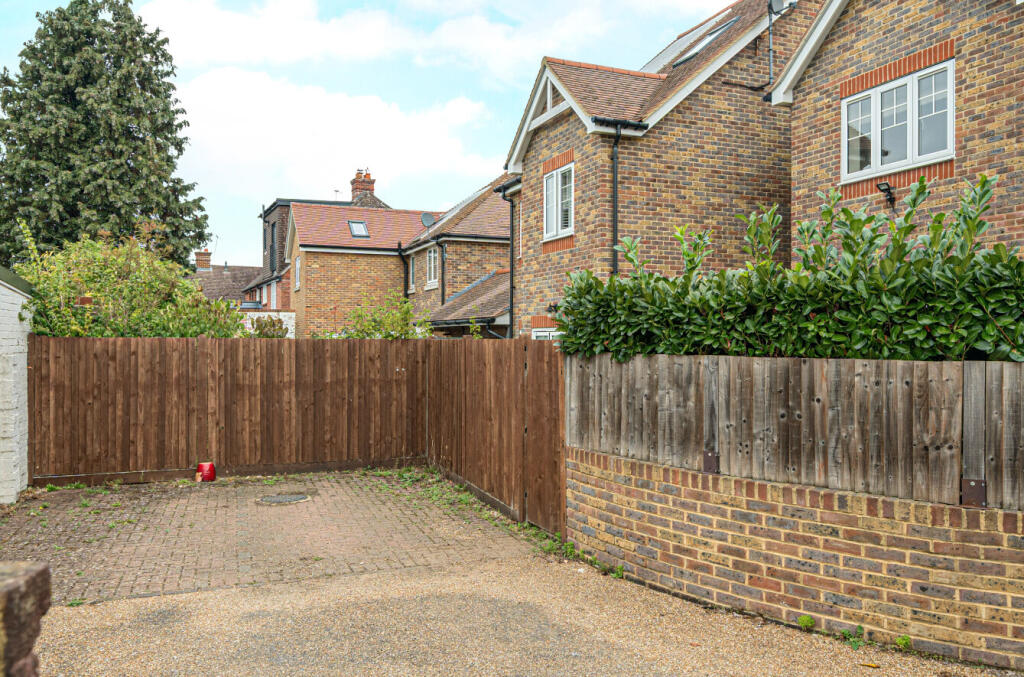 1332903-1-68dd0c0...